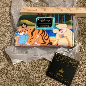 Loungefly Disney Aladdin Jasmine Princess Series Zip Around Wallet New with tags